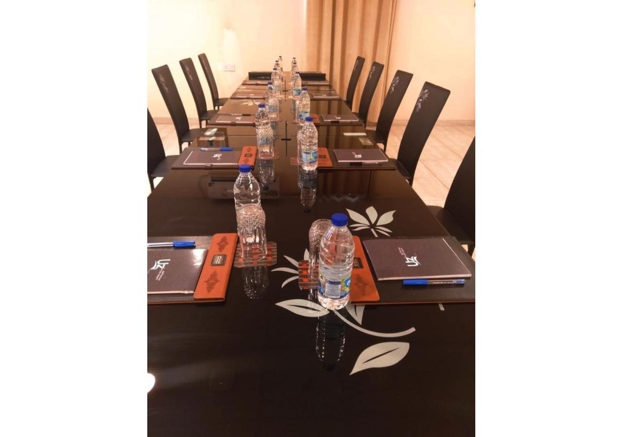 Tanuf Residency Hotel Nizwa Exteriör bild